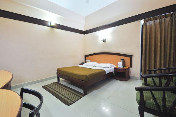 Munnar Inn